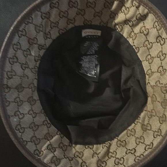 Gucci monogram, bucket hat made in Italy size 6 7/8 to 7 1/8 medium - Picture 5 of 5